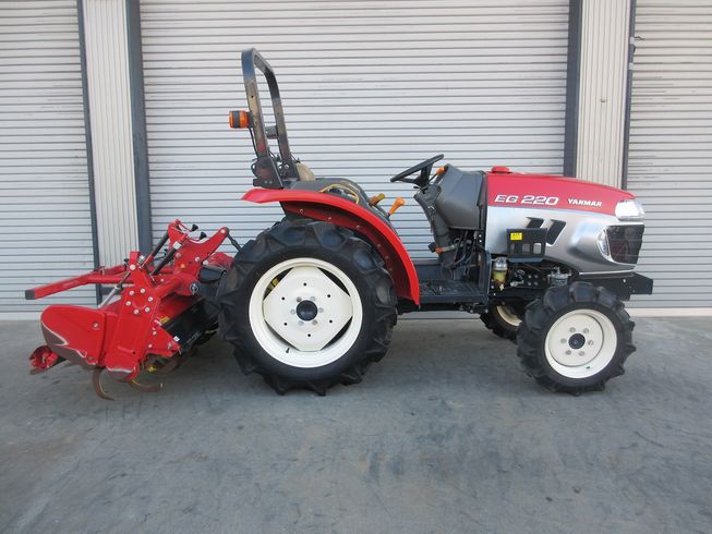 トラクター EG220 写真５