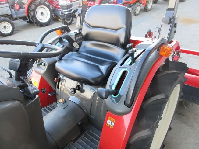 トラクター F210 写真６