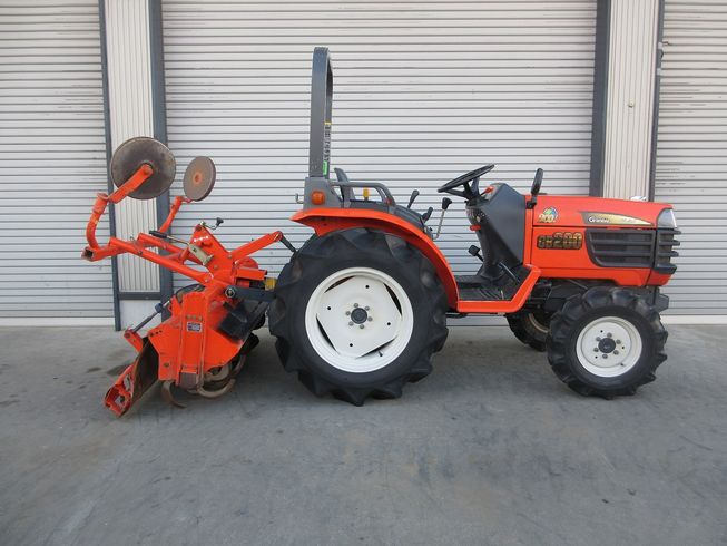 トラクター GB200 写真３
