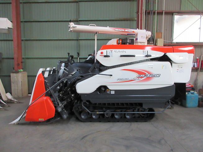 コンバイン ER320-GW 写真３