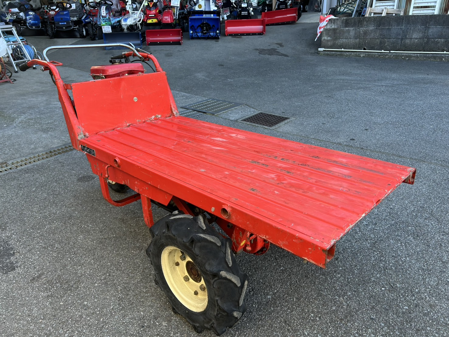 筑水キャニコム 運搬機 写真