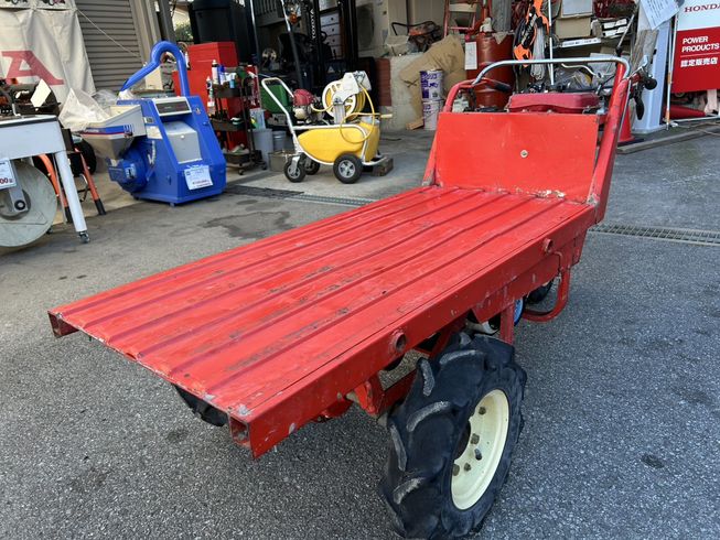 運搬機 GM-33 写真４