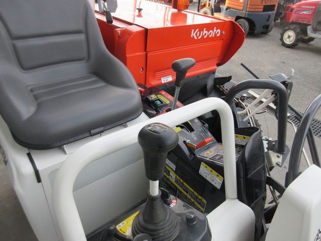 コンバイン ER213-SPW 写真７