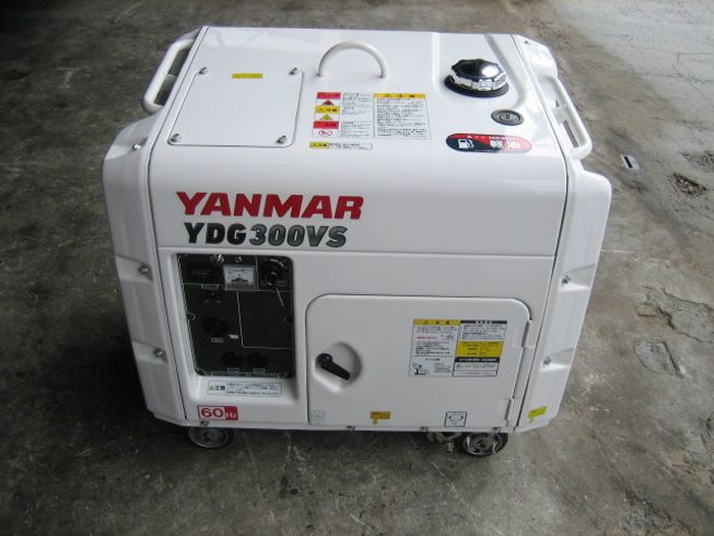 発電機 YDG300VS-6E-W 写真２