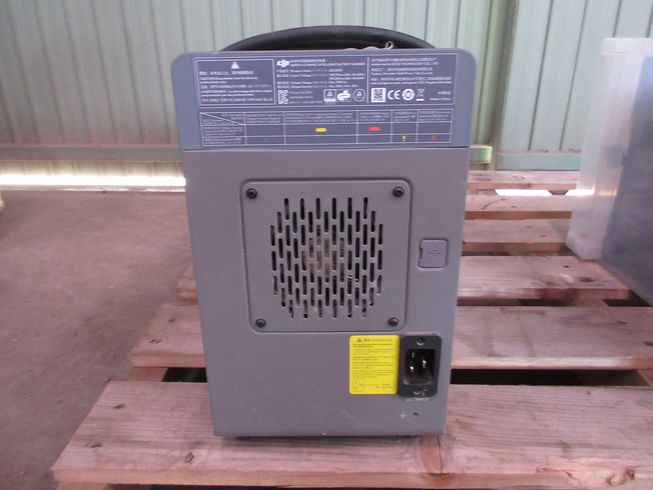 ドローン DJI MG-1 ドローン バッテリー充電器 写真２