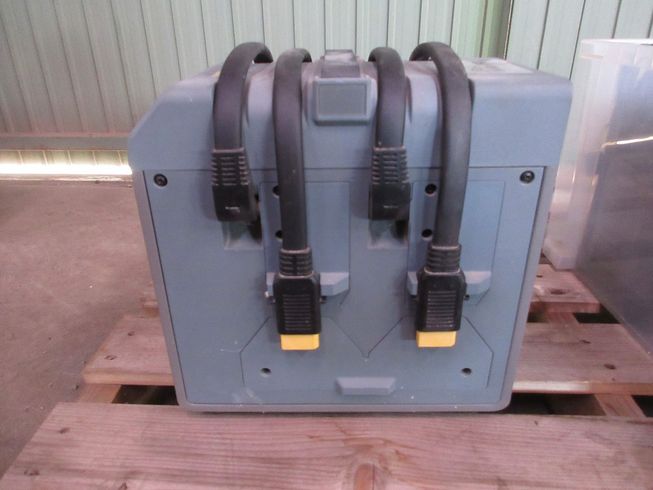 ドローン DJI MG-1 ドローン バッテリー充電器 写真４