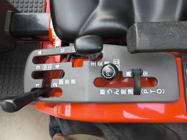 トラクター Ke60-ABPUS4 写真４