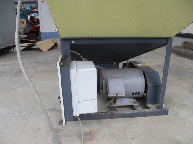 ホッパー LH30D2 写真７