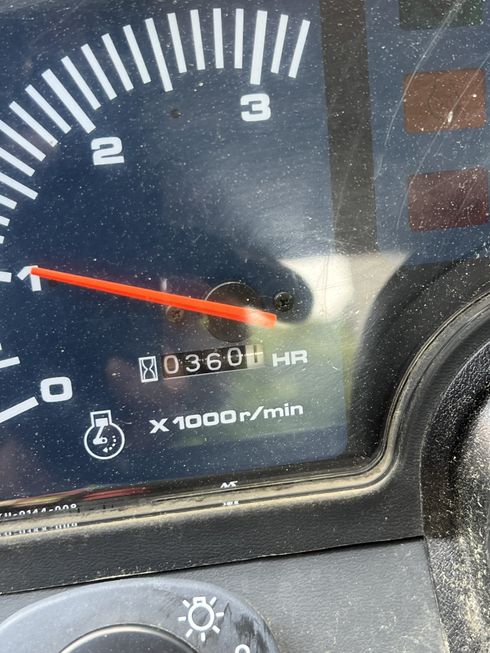 トラクター GB135BMARF1 写真９