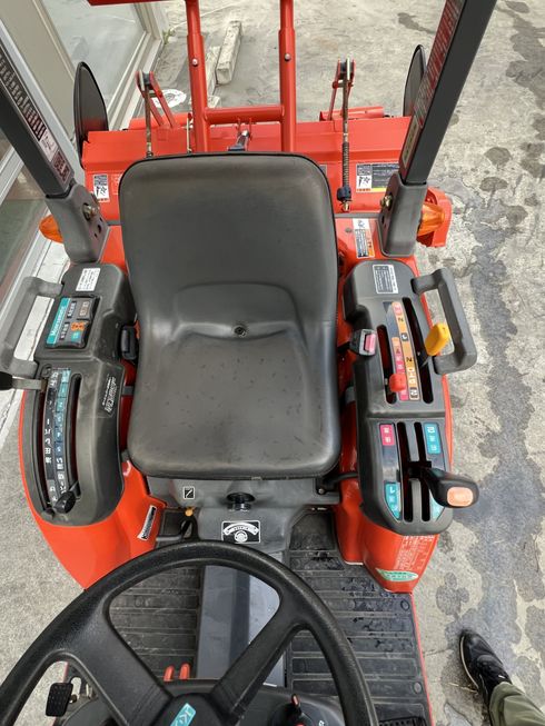 トラクター GB135BMARF1 写真10