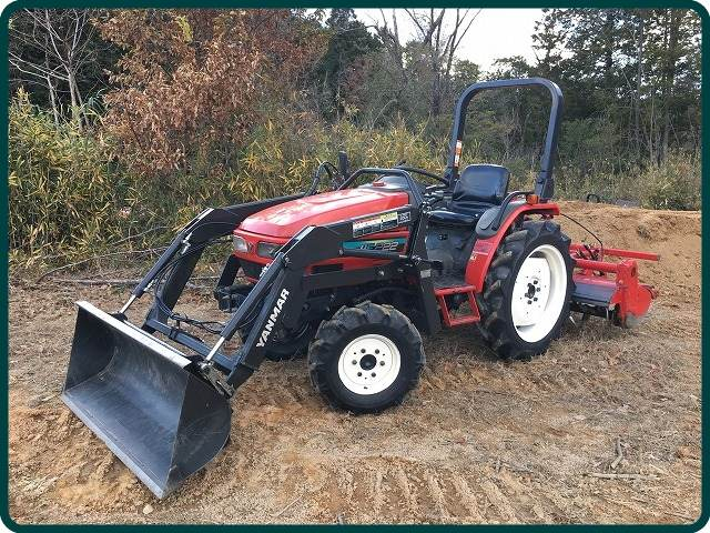 ヤンマー トラクター 写真