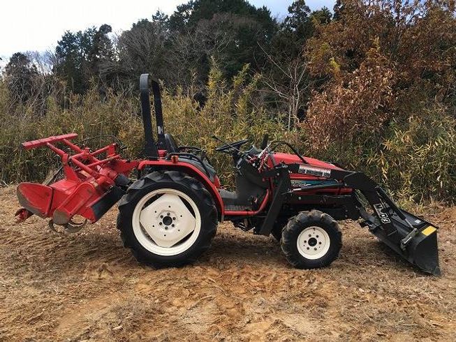 トラクター AF222　フロントローダー付 写真３