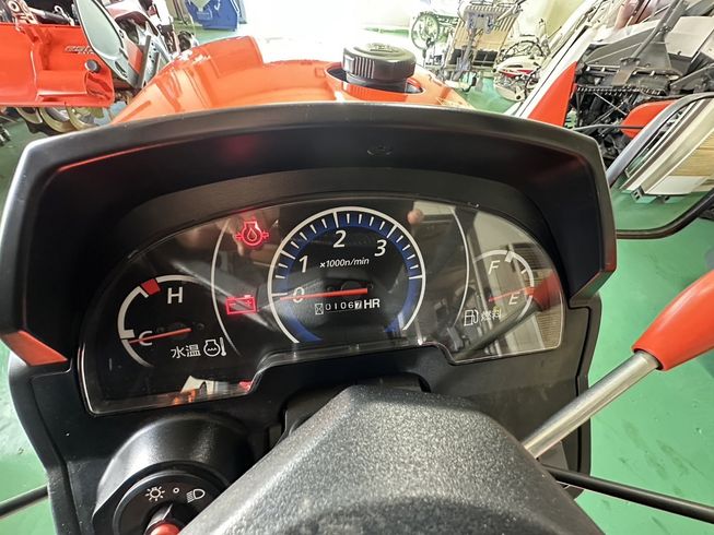 トラクター NB19MA-RF4 写真７