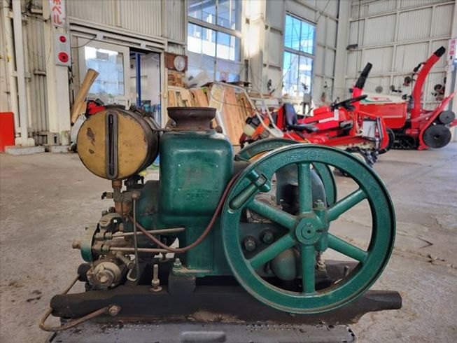 発動機 AHDA 写真４