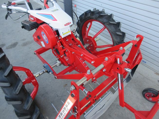 自走式掘取機 BPB113B1 写真２