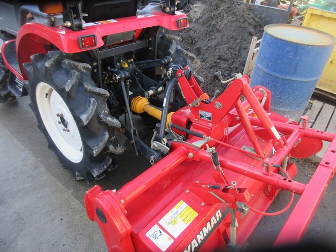 トラクター EF116 写真３