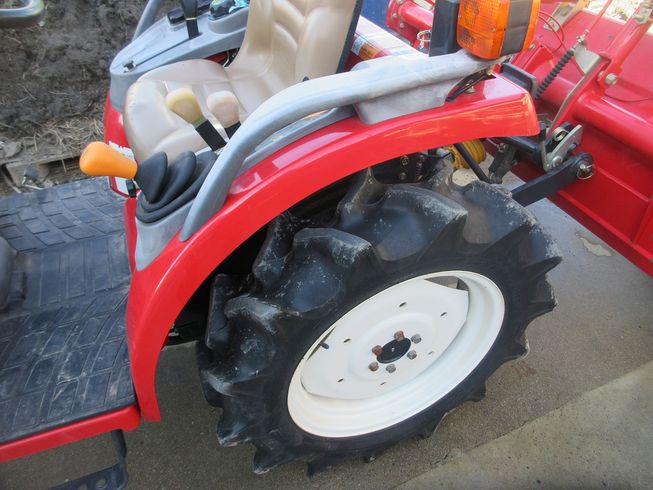 トラクター EF116 写真４