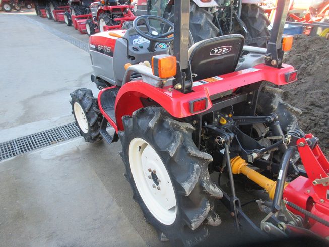 トラクター EF116 写真２