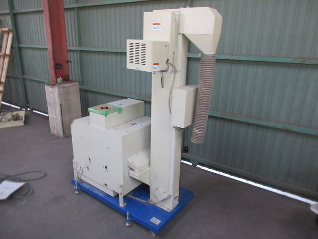 石抜き機 EGA-40C 写真２