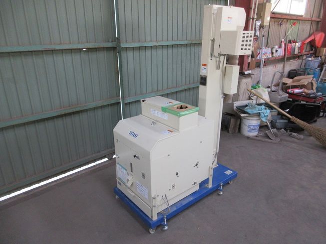 石抜き機 EGA-40C 写真３