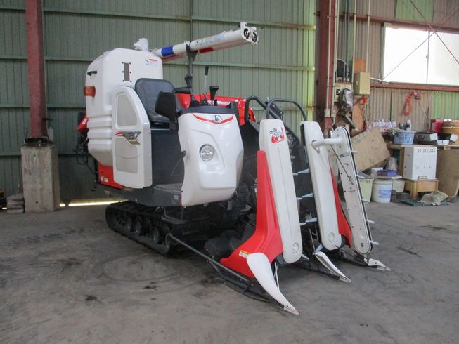 コンバイン ER217GW（結束機付） 写真２