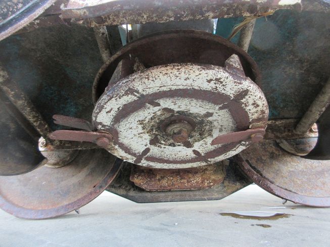 自走式草刈機 GC-K300 写真８