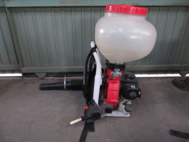 背負動力散布機 GKD4001-23 写真５