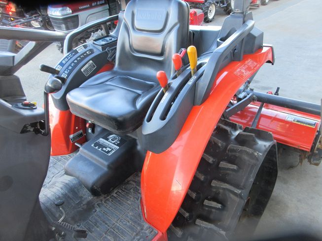 トラクター KB23XMA-PC 写真５