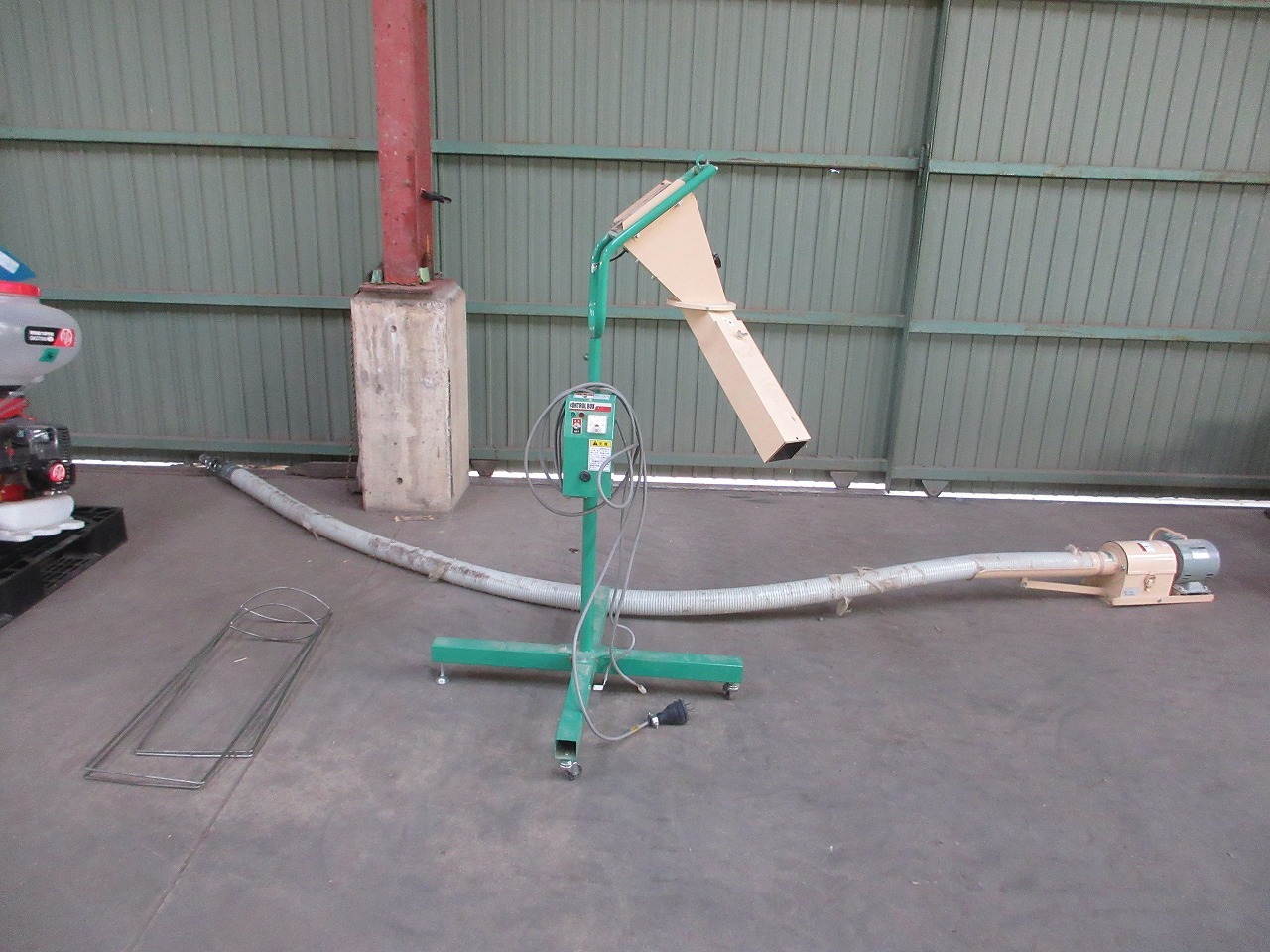 ホクエツ 穀物搬送機  写真