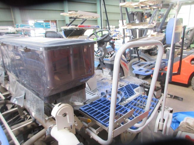 田植機 NP80 写真９