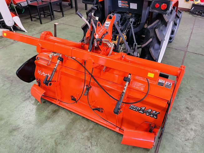 トラクター KB18(F) 写真６