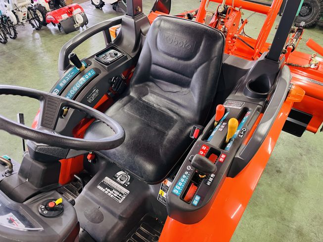 トラクター KB18(F) 写真７