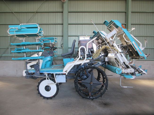 田植機 EP8D-YF 写真４