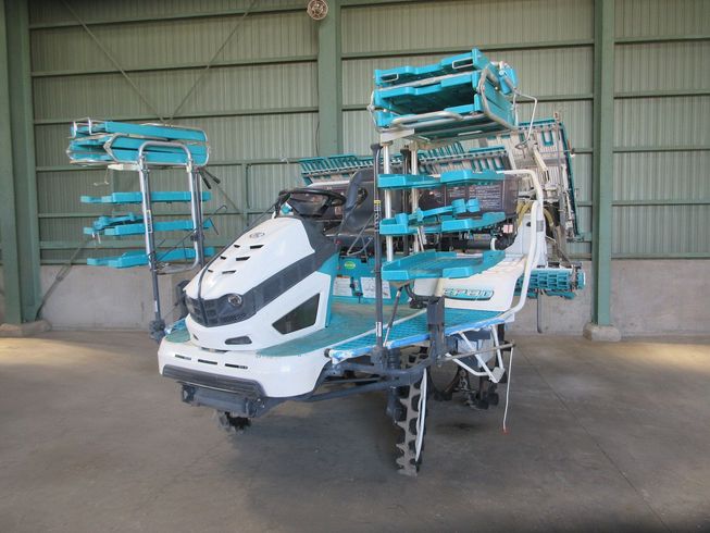 田植機 EP8D-YF 写真２