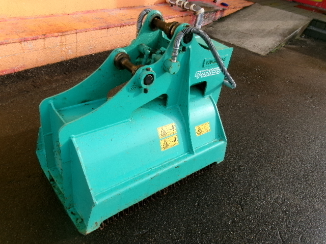 タグチ 草刈機 写真