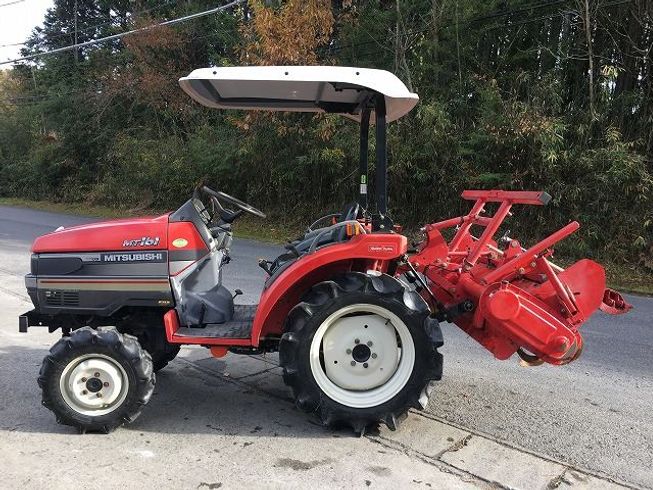 トラクター MT161 写真３
