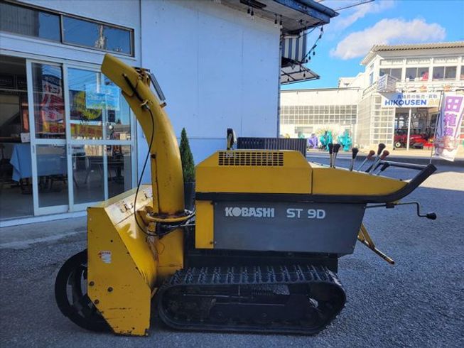 除雪機 ST9D 写真４