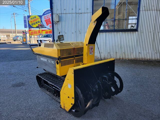 コバシ 除雪機 写真