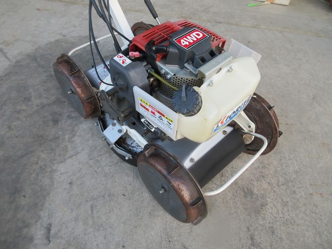 自走斜面草刈機 AZ300A 写真８