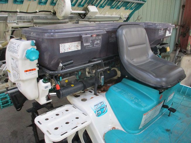 田植機 ZP67F 写真10
