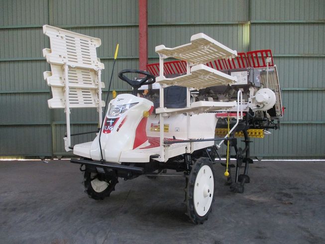 田植機 RJ6 写真２