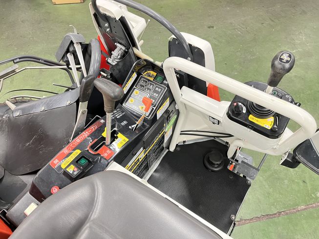 コンバイン ER213 写真９