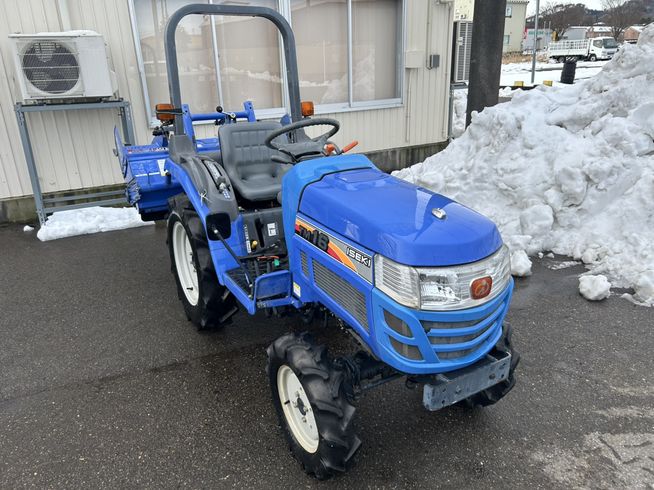 イセキ トラクター 写真