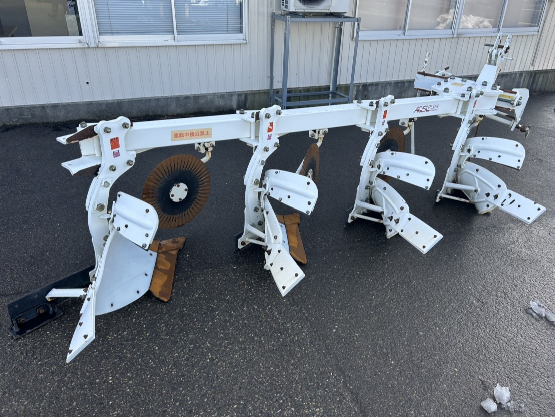 スガノ アクスルプラウ4連（大型） 写真