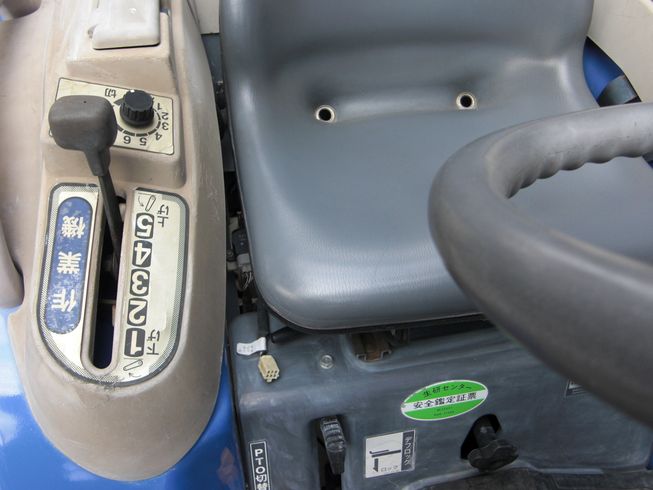 トラクター TH213-BA4V 写真４