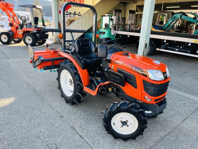 トラクター JB17X 写真２