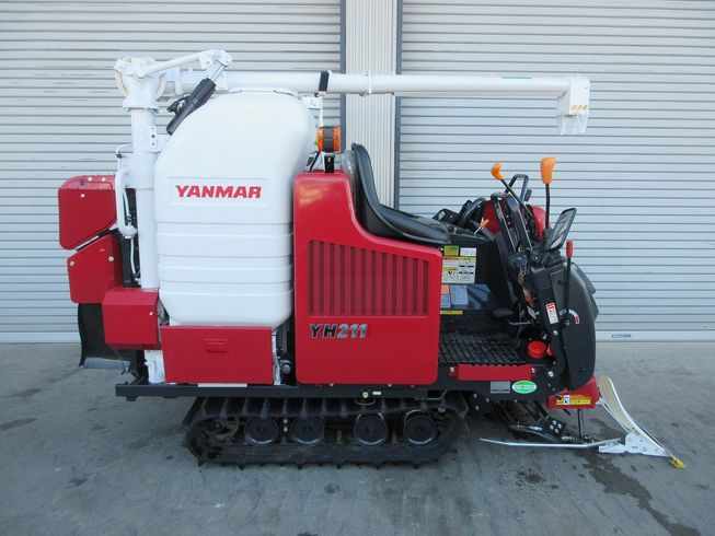 コンバイン YH211 写真３