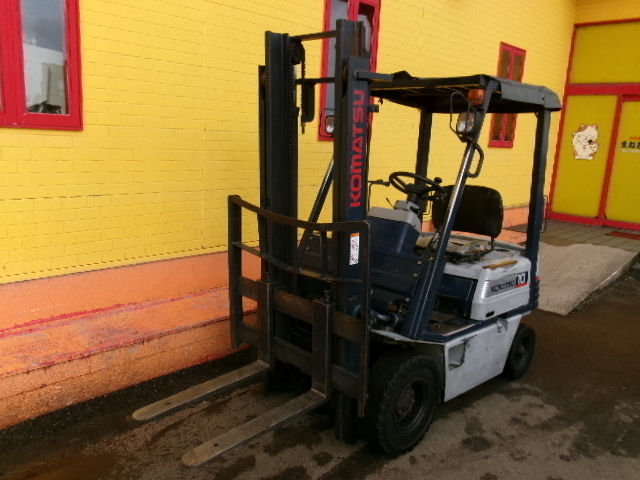 コマツ フォークリフト 写真