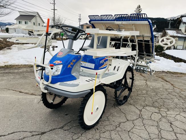 田植機 PQZ43-DUL 写真２