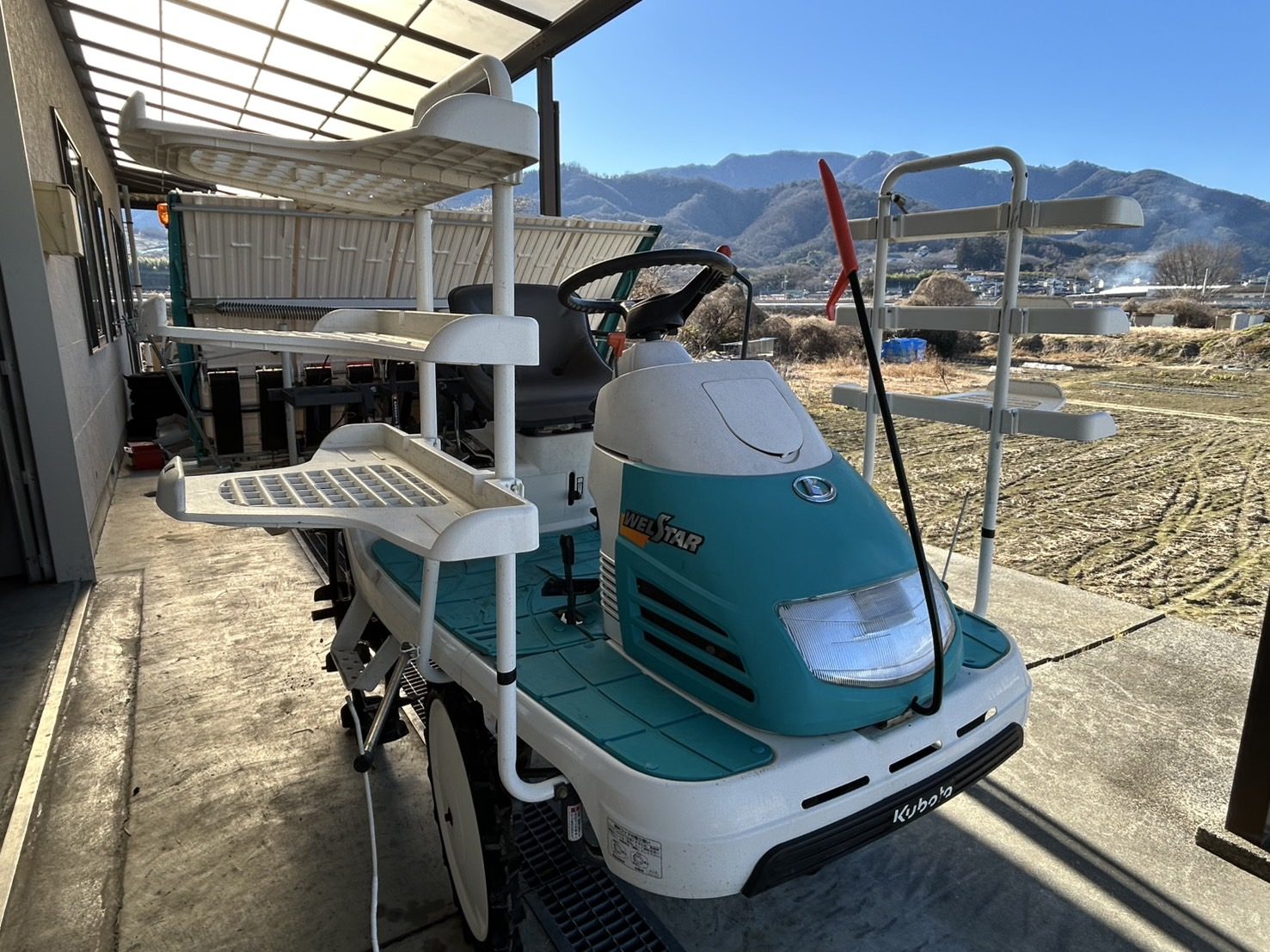 クボタ 田植機 写真